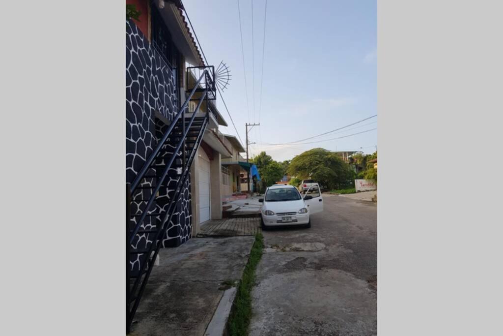 Depto. Maia: A/C, Agua Caliente, Wifi, Tv, Cable. Διαμέρισμα Palenque Εξωτερικό φωτογραφία